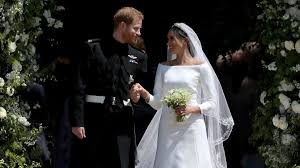 Meghan markle wore a stella mccartney dress to her evening wedding reception at frogmore house with prince harry. Should A Divorcee Get Married In A White Gown And Veil Just Ask Meghan Markle Chicago Tribune