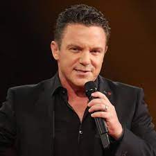 Stefan mross wolgalied musical youtube. 80rqlrppf9 1am