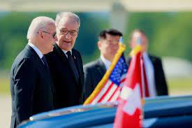 Russian president vladimir putin left geneva's villa la grange on wednesday after holding a summit with us president joe biden and bilateral talks with his swiss counterpart guy parmelin. Vor Gipfeltreffen Mit Putin Biden Macht Werbung Fur Us Kampfjets