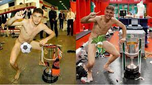 Joaquin: The 40yo joker who embodies a football city