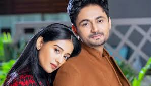 Amrita rao is an indian actress and model. Amrita Rao And Husband Rj Anmol Blessed With Their First Child