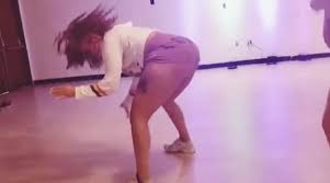 Mixed Ebony and PAWG Twerking: Amateur Amateur Porn