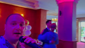 Lt → румынский → trupa desperado → am cazanul meu. Gino Gino Live Band Am Cazanul Meu Cover Desperado Facebook