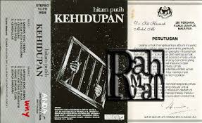 Hitam dan putih dapat terlihat seperti palet yang sangat tidak fleksibel, tapi percayalah, jika saya katakan, sebenarnya justru sebaliknya. Hitam Putih Kehidupan Hitam Putih Kehidupan 1987 Nostalgia Lagu Lagu Melayu
