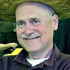 Robert Kish's Instagram, Twitter & Facebook