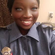 Cora ForeverQueen Hollins