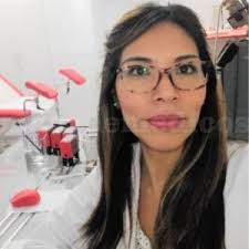 Janet Abanto Álvarez, Ginecóloga en Madrid