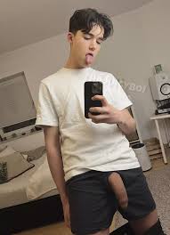 wanna taste? nudes by thajuicyboi