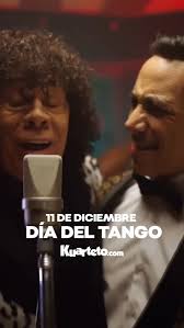 🇦🇷 ¡¡¡TE QUIERO DIEGO!!! 🇦🇷 😜 Este creativo cartel con la frase  popularizada por El Potro Rodrigo en "La Mano de Dios" se encuentra en la  entrada de una casa. 🙋‍♂️ ¡Arriba