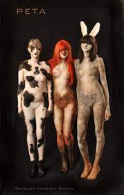 Atelier Muschka Professional Bodypainting Bodypainting Aus Berlin Our mission is to share who we are as human beings,to build a community accepting of ourselves and each other. www bodypainting atelier de