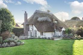Country cottage in norfolk, uk. Idyllic Fairy Tale Thatched Cottage Dating Back To 1580 For Sale In Sussex
