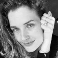 10+ "Julie Borne" profiles