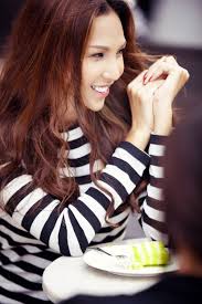 Trẻ trung với trang phục dạo phố cùng Minh Triệu