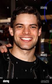 Alan Record's Instagram, Twitter & Facebook