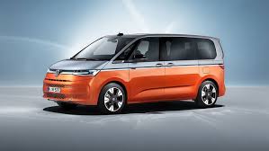 The big grille guard up front adds immensely to the praetorian's angry look. Vw Bus T7 2021 Fotos Daten Preis Phevs Auto Motor Und Sport
