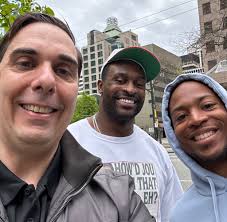 Len Catling ✌🏼🇨🇦 (@LenCatling)