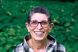 Bobbi Malone's Instagram, Twitter & Facebook