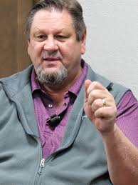 Mark Baker talks about using body mechanics to bowl @pistol_pete_pro  @richtv216 @pearltheearl @welchgotjuic3 @joshtajiri @2dbowling ##bowl  #bowling #bowler #bowlers #bowlingtiktok #bowlingtok ...