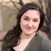 300+ ملفًا شخصيًا يحتوي على “Hanafi”