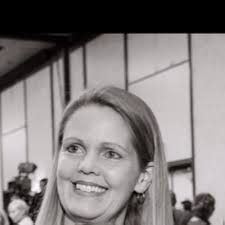 Luck Is Not a Plan for Your Future: Design Your Tomorrow Today :  Gallery-Dilworth, Leslie: Amazon.in: Books