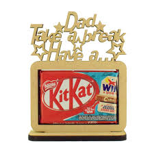 It was viewed by 8.98 million people. 6mm Dad Have A Break Have A Kitkat Kitkat Chocolate Bar Holder On A Stand