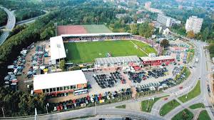 All info around the stadium of holstein kiel. Fussball Bericht Holstein Kiel Plant Neues 25 000 Zuschauer Stadion Shz De