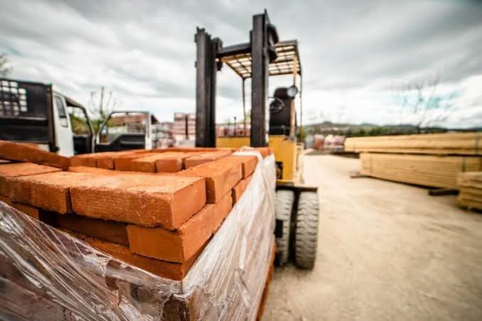 Vận chuyển vật liệu xây dựng đi các tỉnh