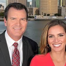 Kari Jacobs's Instagram, Twitter & Facebook