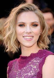 Scarjo S Haircut Blonde Hair Color Hair Styles Short Hair Styles