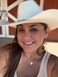 Quesabirria Tacos This is my mom's famous Birria recipe that me in the map!  My mom is from Michoacán and better yet she has that palette that brought  all my family together