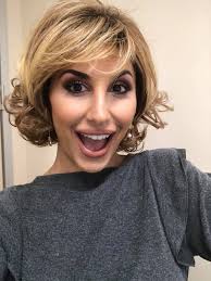 I love a good wig. So much fun to switch it up. Thanks to Toni Brattin for  such a fun show this week!