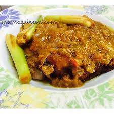 Gulai hendaklah dikacau selalu supaya santan tidak pecah minyak. Resepi Ikan Merah Masak Sambal Cili Padi