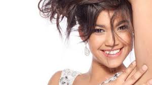 What made Whitney Houston and Michael Jackson: ICONS???