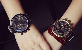 Pilihlah tipe jam tangan sesuai dengan style yang dia miliki. Affectacne Kata Kata Buat Kado Jam Tangan