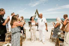 A south florida beach wedding ceremony is beautiful, whether at a hotel or park in palm beach, fort lauderdale beach, or miami beach with the elegant harp and harpist esther or annalisa underhay. Florida Beach Weddings Sun And Sea Beach Weddings Elopements