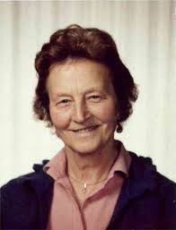 100 Jahre Tradition Dachbau, Bedachungen und Fassadenbau und die Geschichte  dahinter.