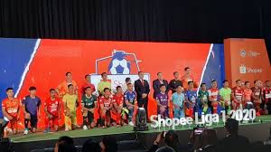Tarikh pembayaran gaji bulanan bagi tahun 2018 adalah seperti di lampiran 1 dan ditetap berdasarkan arahan perbendaharaan 105. Appi Upayakan Gaji Bulan Maret Pemain Liga 1 Dan 2 Dibayar Penuh
