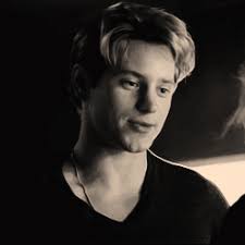 The Bold and Forum 2 (può contenere spoiler)