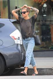 Wenn ich etwas mache, dann hundertprozentig, sagt sophia thomalla über sich. Sophia Thomalla In Jeans 05 Gotceleb