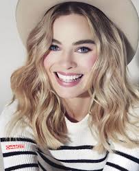 Margot Robbie I want to look at the color of your sweet eyes that light up  my heart.