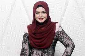 Dato' sri siti nurhaliza embodies the nusantara identity. Siti Nurhaliza Performs A Duet With The Late Whitney Houston The Star