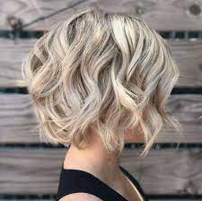 40 Latest Short Haircuts For Women Over 40 Shorthaircut Haircutsidea Hairstyleforwoman Fcbihor Net Hair Styles Chin Length Hair Haircuts For Wavy Hair