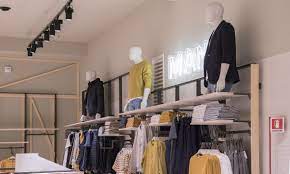 Calliope Retail Store Frosinone Fr By Ad Store More Work Retail Managment Adsm