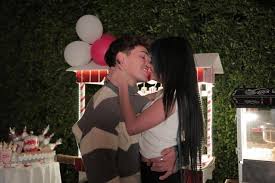 'dixie's amazing, she's an awesome girl.' noah, 19, added to awesomenesstv: Noah Beck And Dixie D Amelio Talk About Their First Kiss In Noah Beck Tries Things Clip