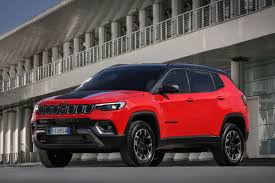 When it comes to aesthetics, we don't expect to see any particular differences compared to the rest of the lineup. 2021 Jeep Compass Ii Facelift 2021 1 3 Gse T4 190 Hp Plug In Hybrid 4xe Automatic Technical Specs Data Fuel Consumption Dimensions