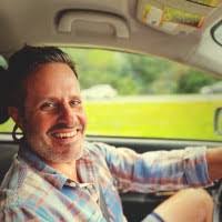 Kelly Capozzi's Instagram, Twitter & Facebook