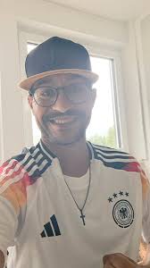 Marvin Killian 85 (@marvakesk)