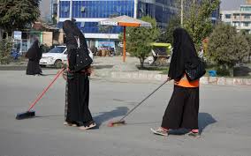 They entered kabul on sunday, more than two weeks before the august. Sotto Il Velo Delle Donne Afghane Giulia Guidobaldi