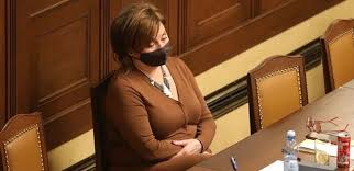 Novinářům to dnes řekla vicepremiérka a ministryně financí alena schillerová (za ano) v reakci na dotaz na babišovu. Babis Narod Neopousti V Teto Tezke Chvili Ujistila Schillerova Parlamentnilisty Cz Politika Ze Vsech Stran