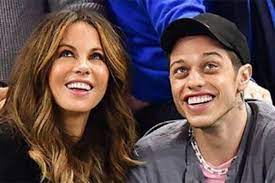 Saturday night live comedian pete davidson mocked the appearance of a congressional candidate whose eye was destroyed while he served in afghanistan. Pete Davidson Spricht Uber All Seine Exfreundinnen